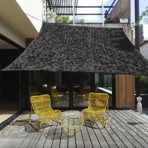 Filet camouflage sur mesure pour pergola : est-ce la bonne solution ?